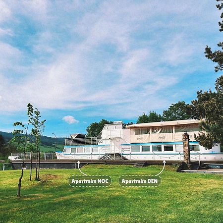 Unique Boat Apartments By Lake - Kajuta 1958 Námestovo Extérieur photo