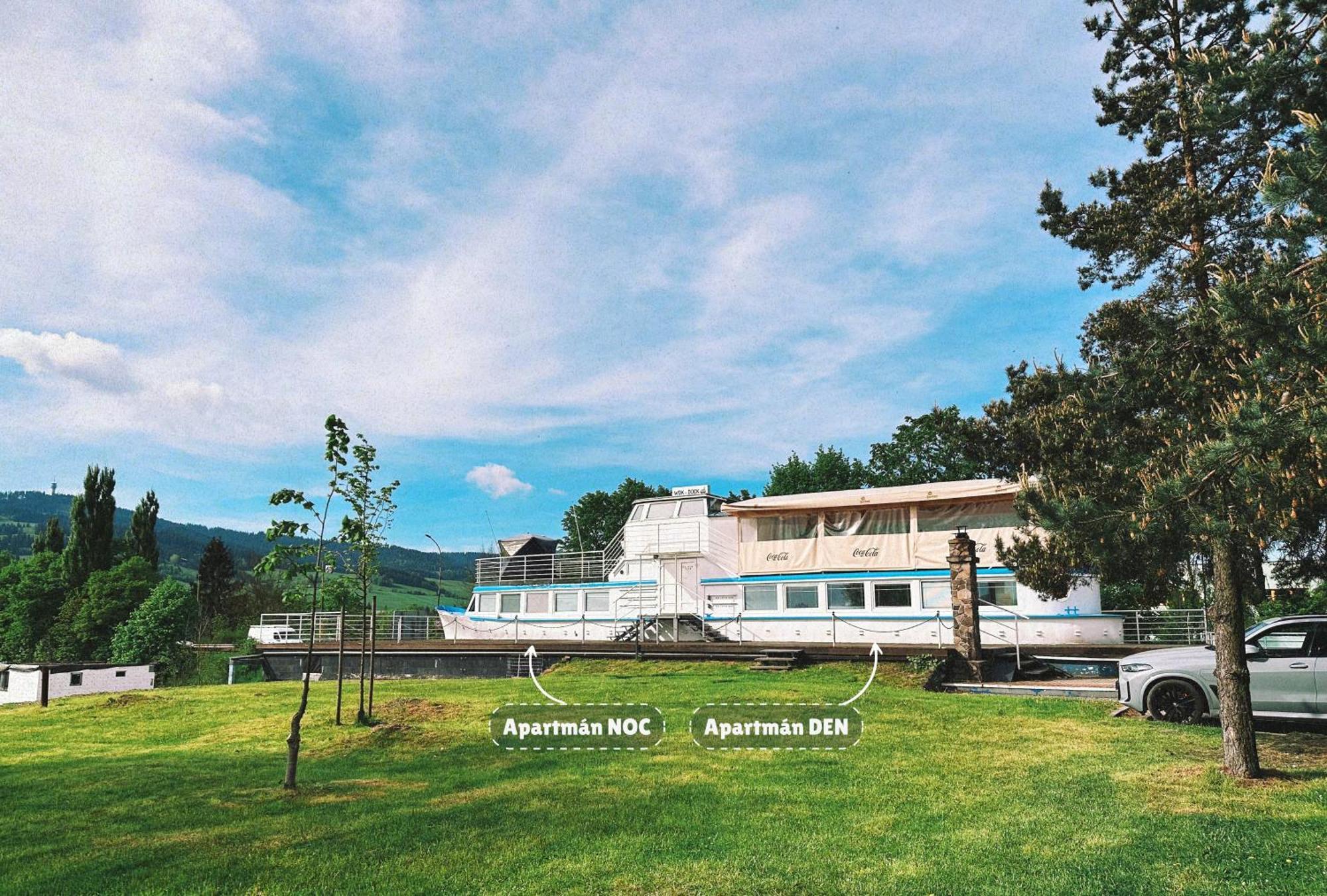 Unique Boat Apartments By Lake - Kajuta 1958 Námestovo Extérieur photo